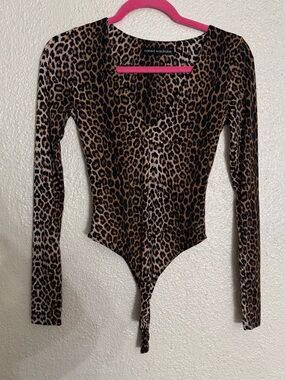Naked Wardrobe Leopard Print snap closure bodysuit- Brown & Black size small